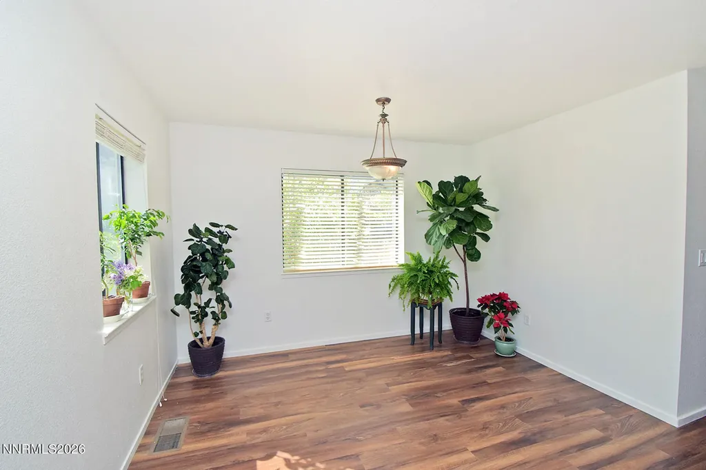 5712 Royal Vista Reno NV 89523