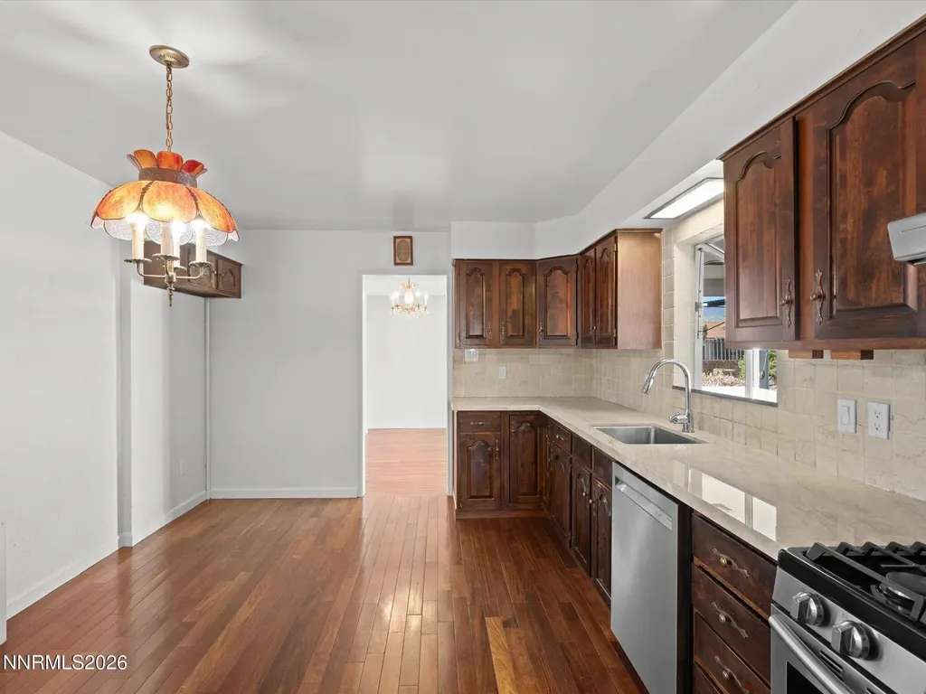 995 Bates Reno NV 89502