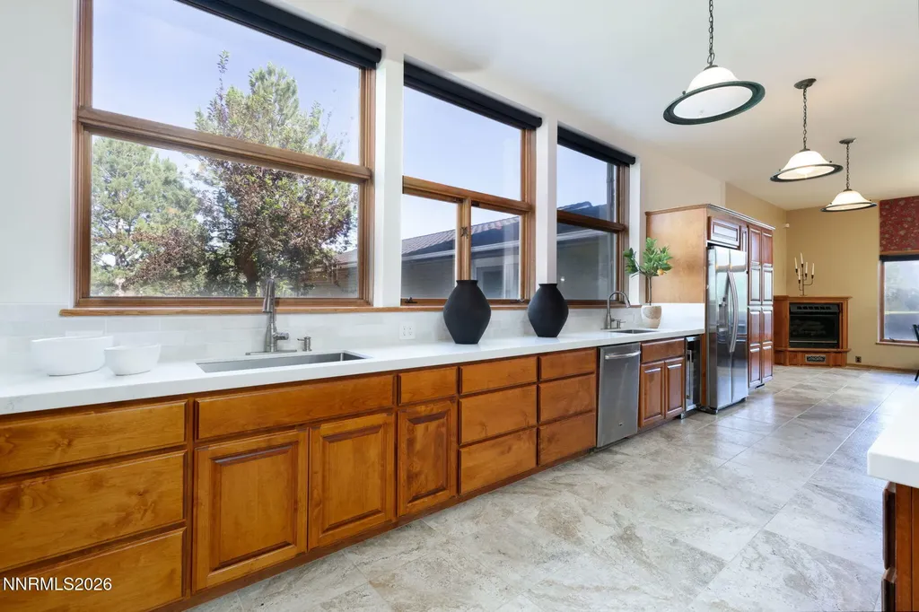 380 Genoa Minden NV 89423