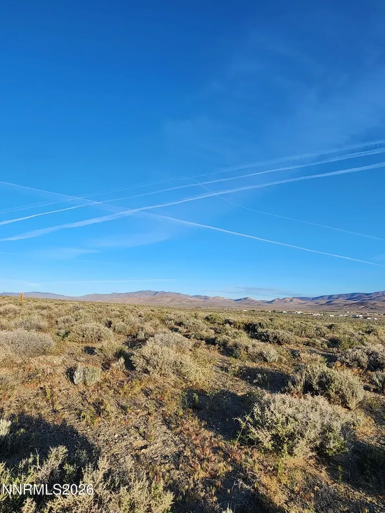 3090 Curtis Silver Springs NV 89429