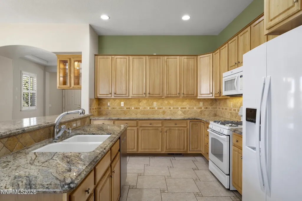 2815 Falcon Ridge Sparks NV 89436