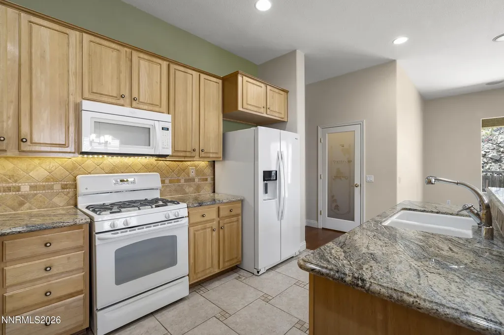 2815 Falcon Ridge Sparks NV 89436