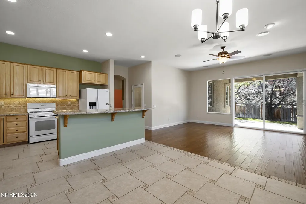 2815 Falcon Ridge Sparks NV 89436