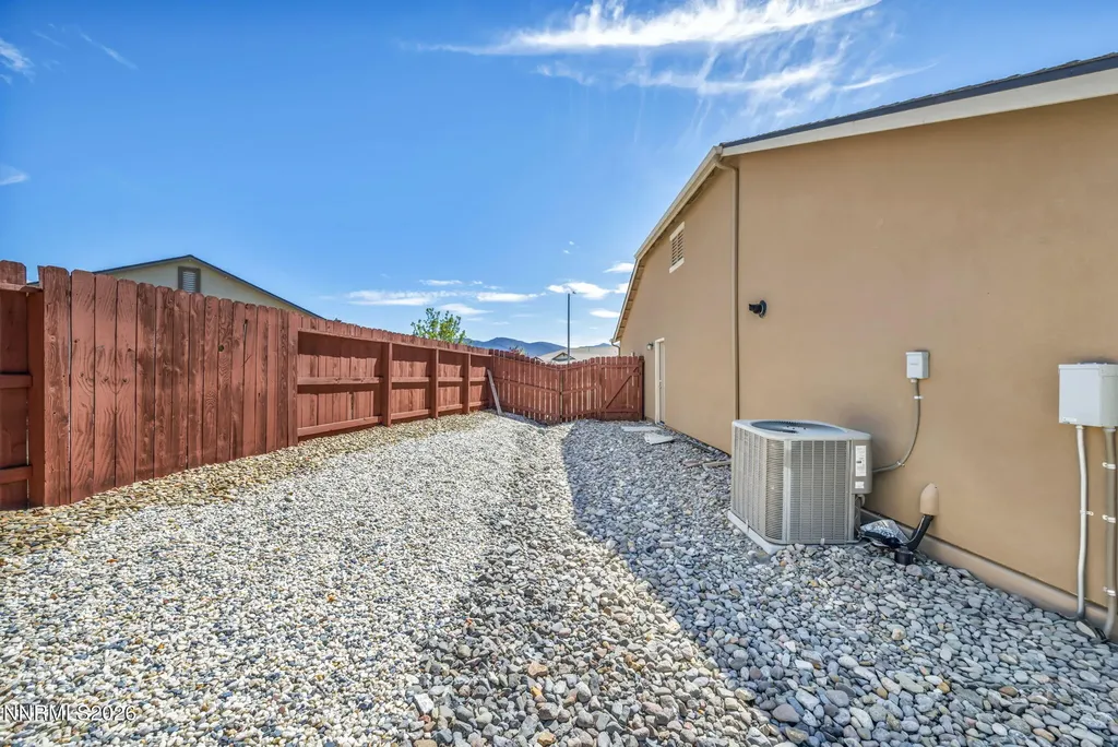 99 Rogue Dayton NV 89403