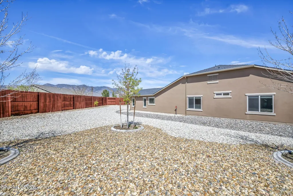 99 Rogue Dayton NV 89403
