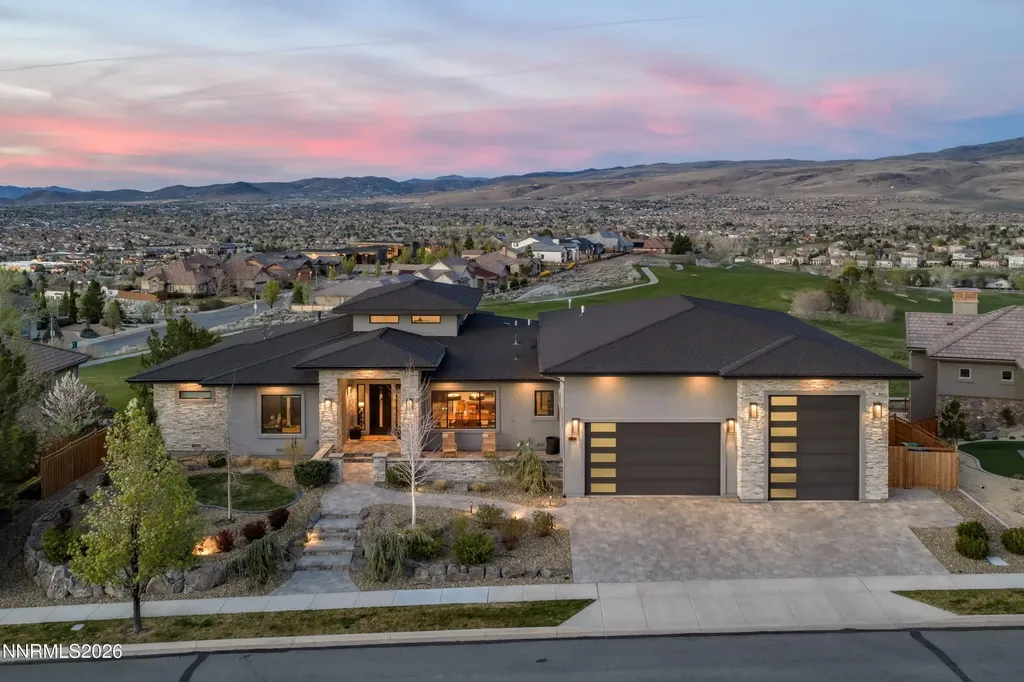 2353 Old Waverly Sparks NV 89436