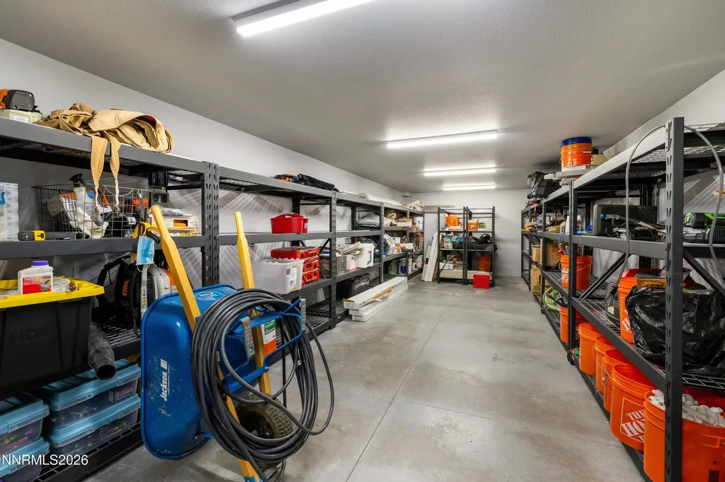 2353 Old Waverly Sparks NV 89436