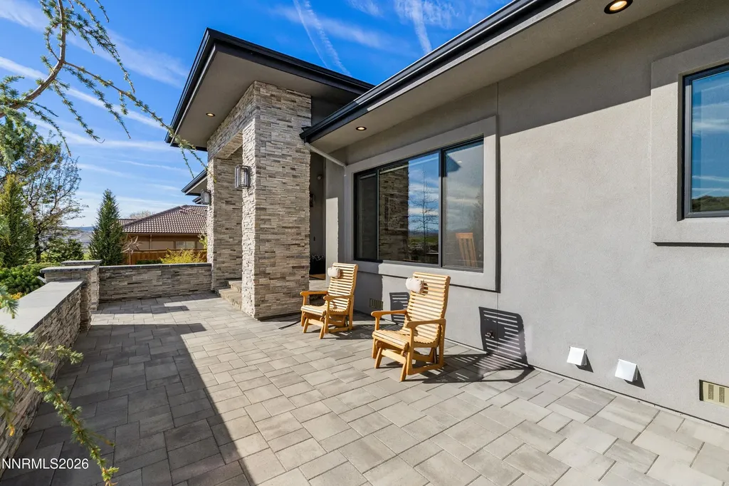 2353 Old Waverly Sparks NV 89436