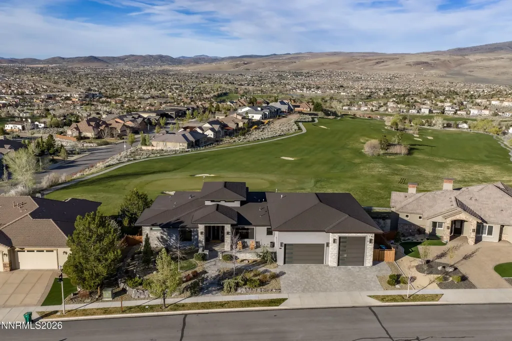 2353 Old Waverly Sparks NV 89436