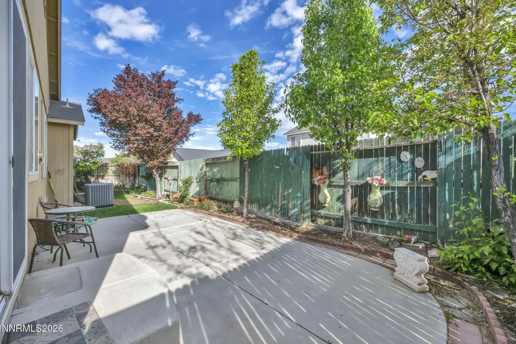 1374 Mountain Rose Fernley NV 89408