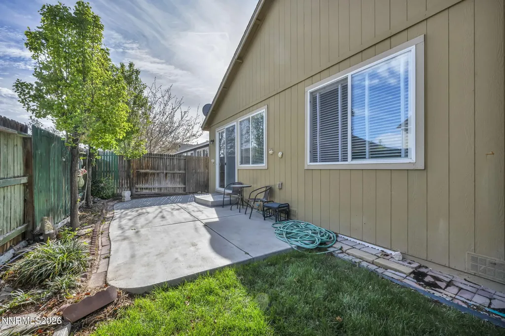 1374 Mountain Rose Fernley NV 89408