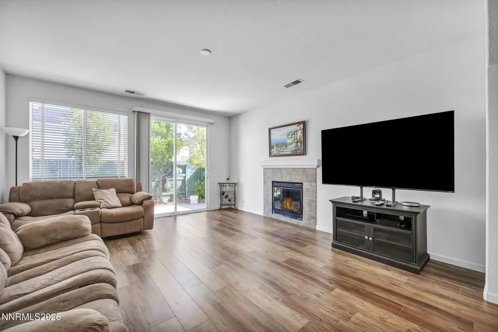 1374 Mountain Rose Fernley NV 89408