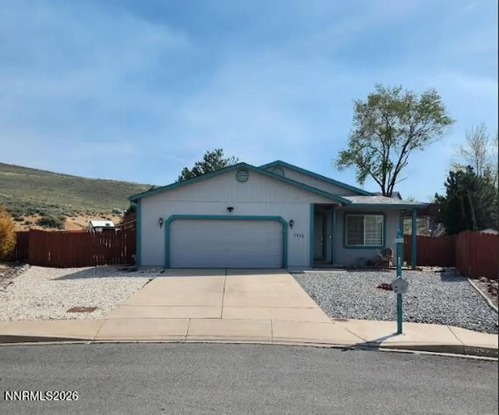 5932 Begonia Sun Valley NV 89433