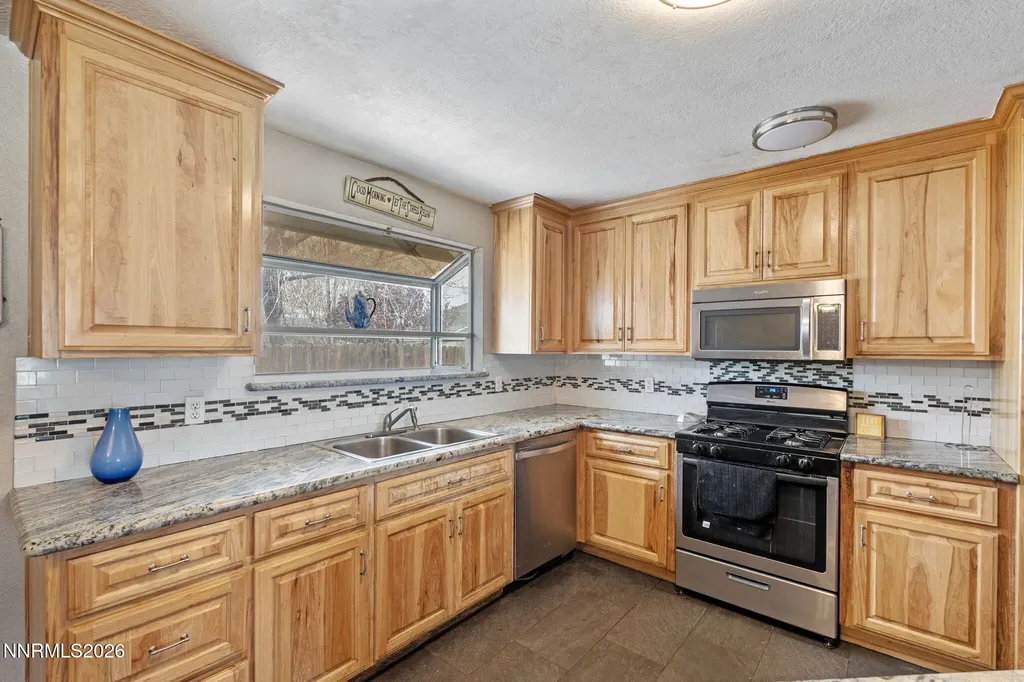 621 Jill Gardnerville NV 89460