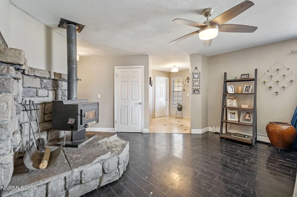 621 Jill Gardnerville NV 89460