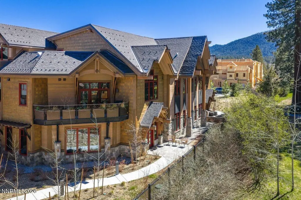 33 Beach Club Stateline NV 89449