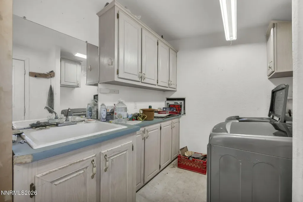 1 Four Place Gardnerville NV 89410