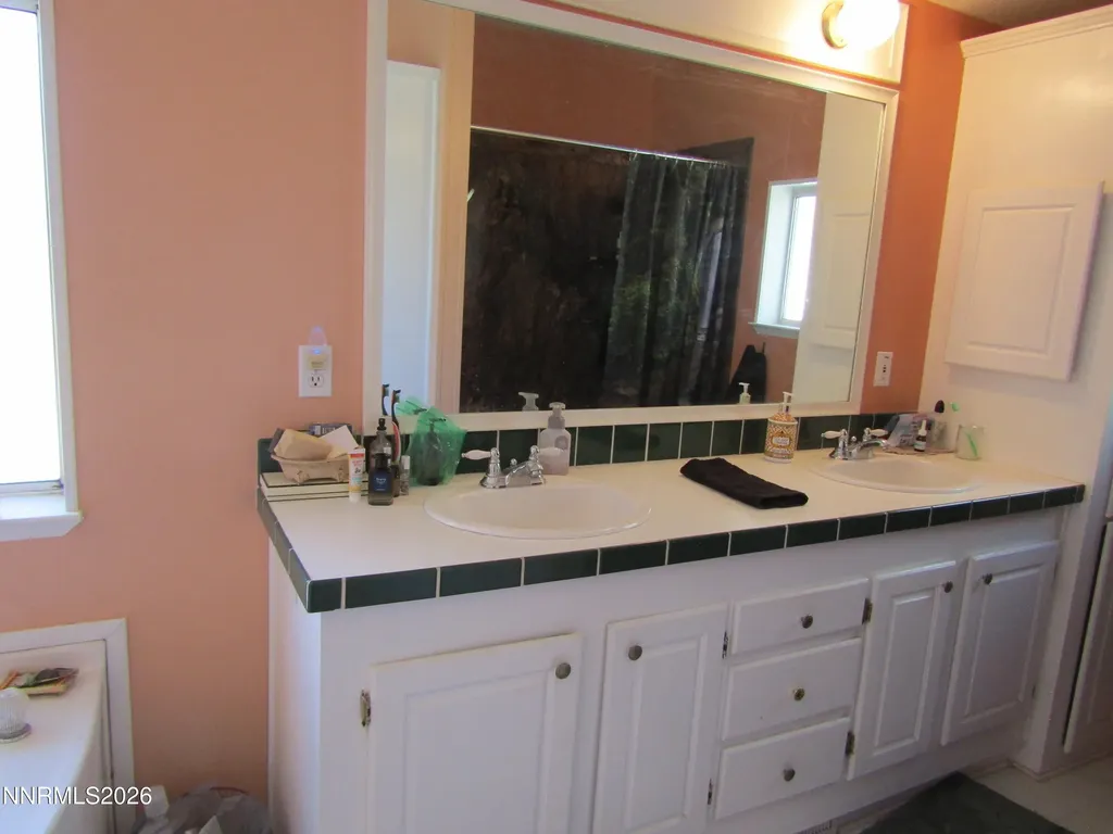 41 Bybee Yerington NV 89447