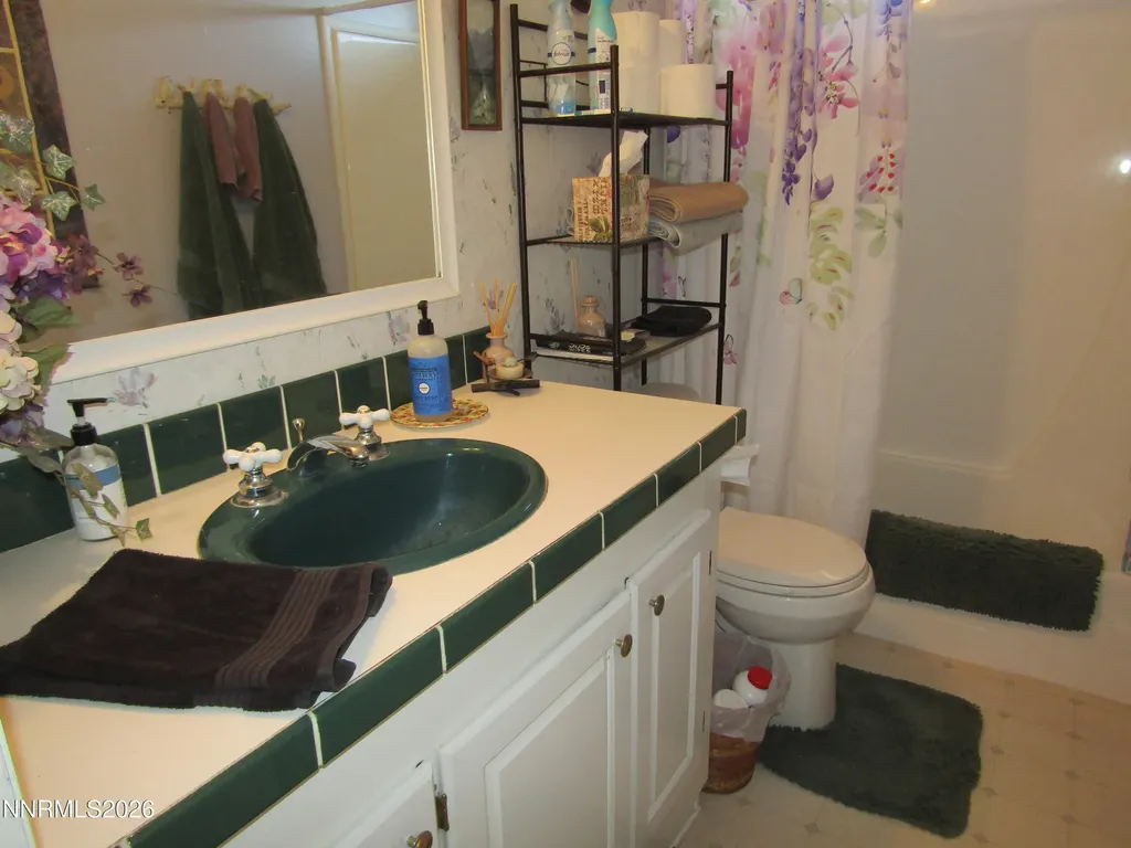 41 Bybee Yerington NV 89447