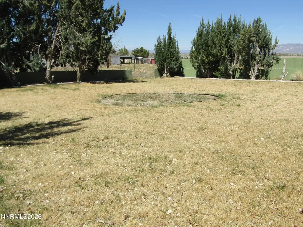 41 Bybee Yerington NV 89447