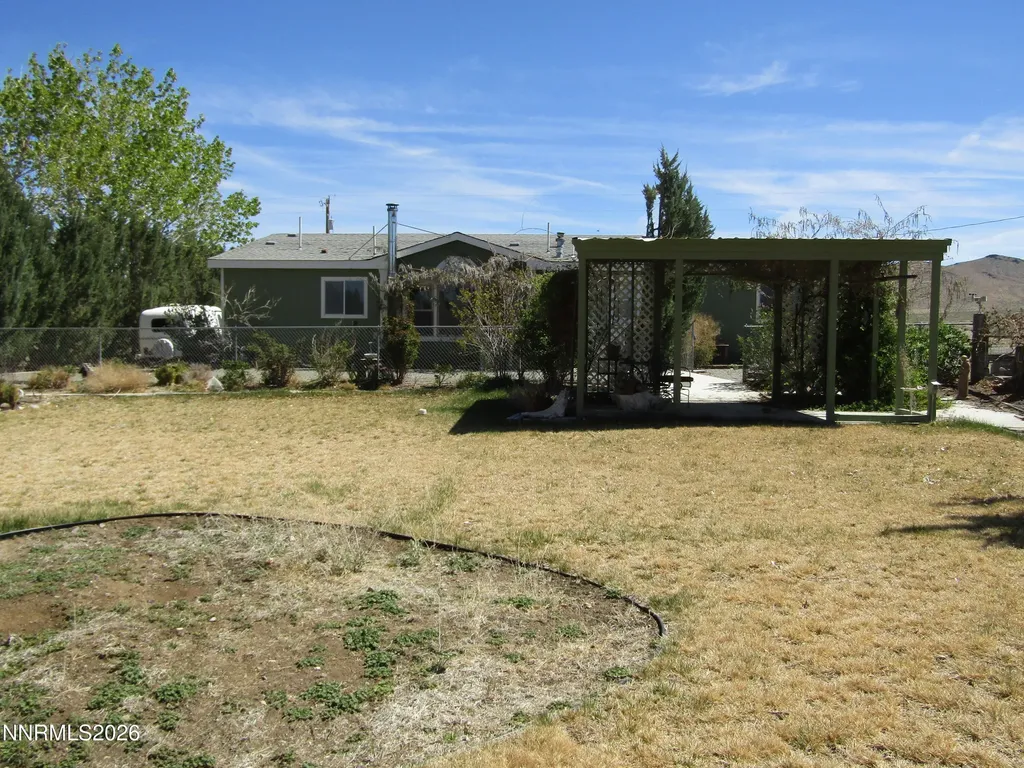 41 Bybee Yerington NV 89447