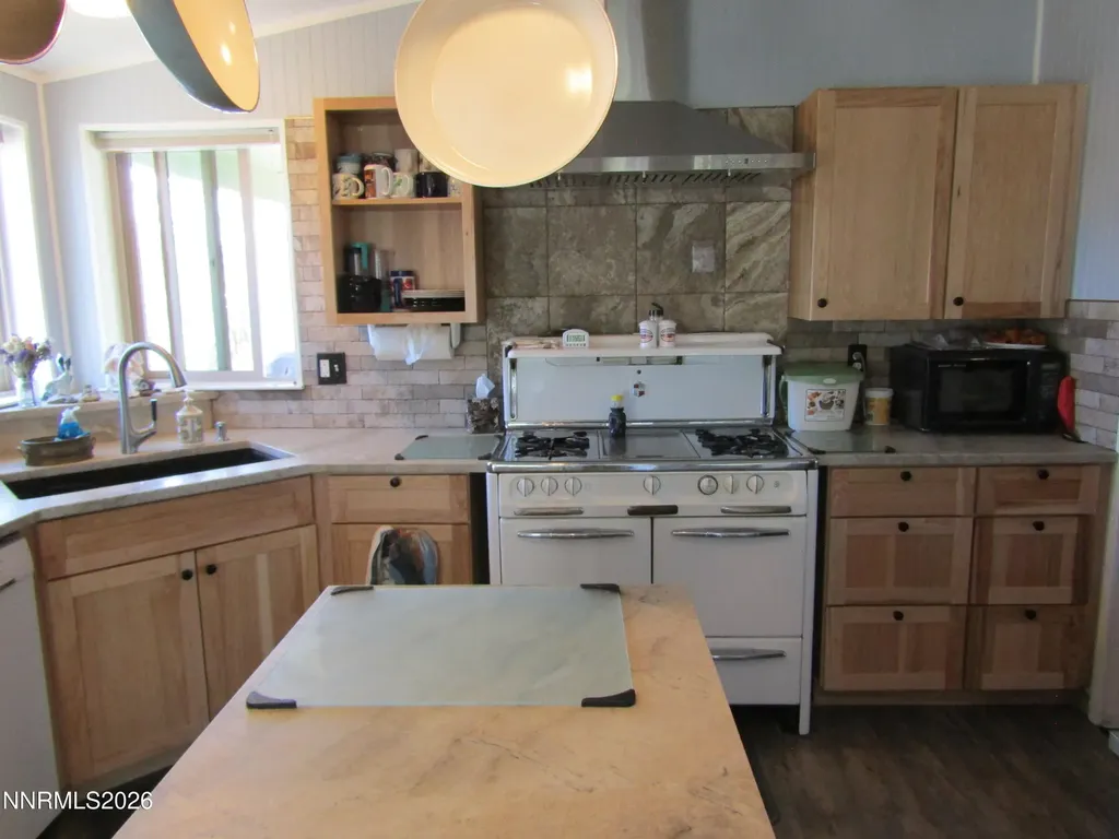 41 Bybee Yerington NV 89447