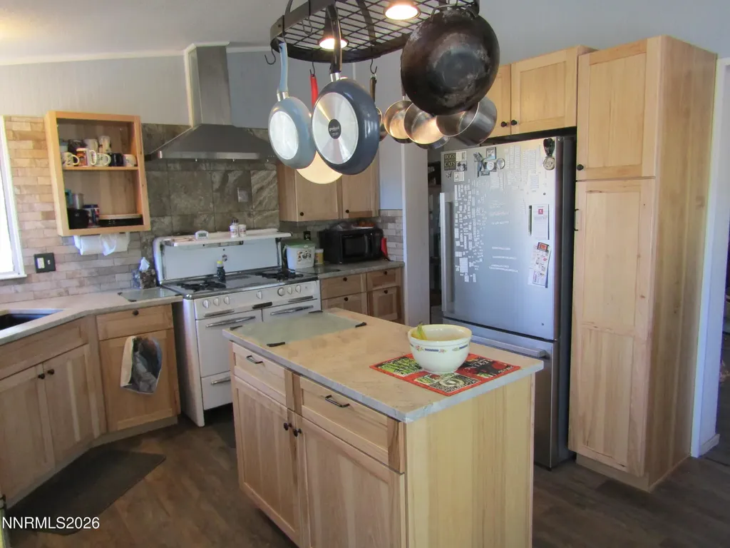 41 Bybee Yerington NV 89447