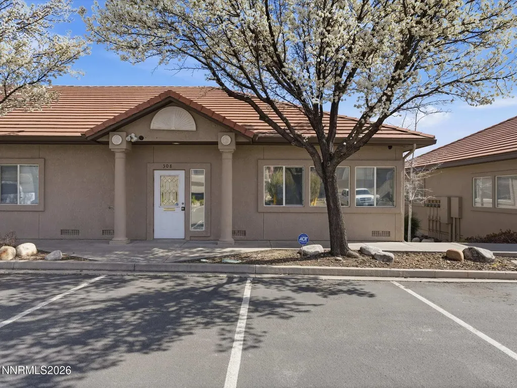 2225 Green Vista Sparks NV 89431