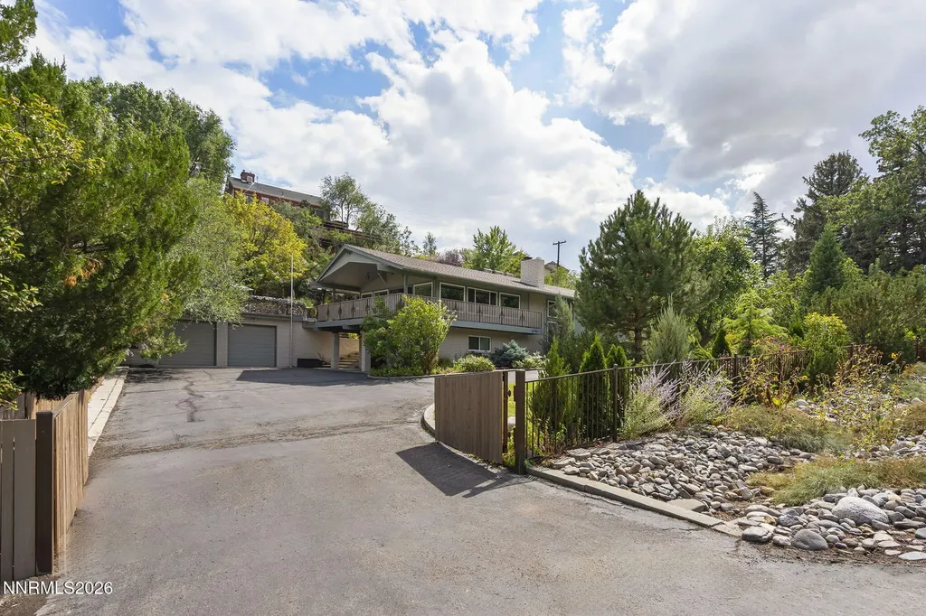 2070 Driscoll Reno NV 89509