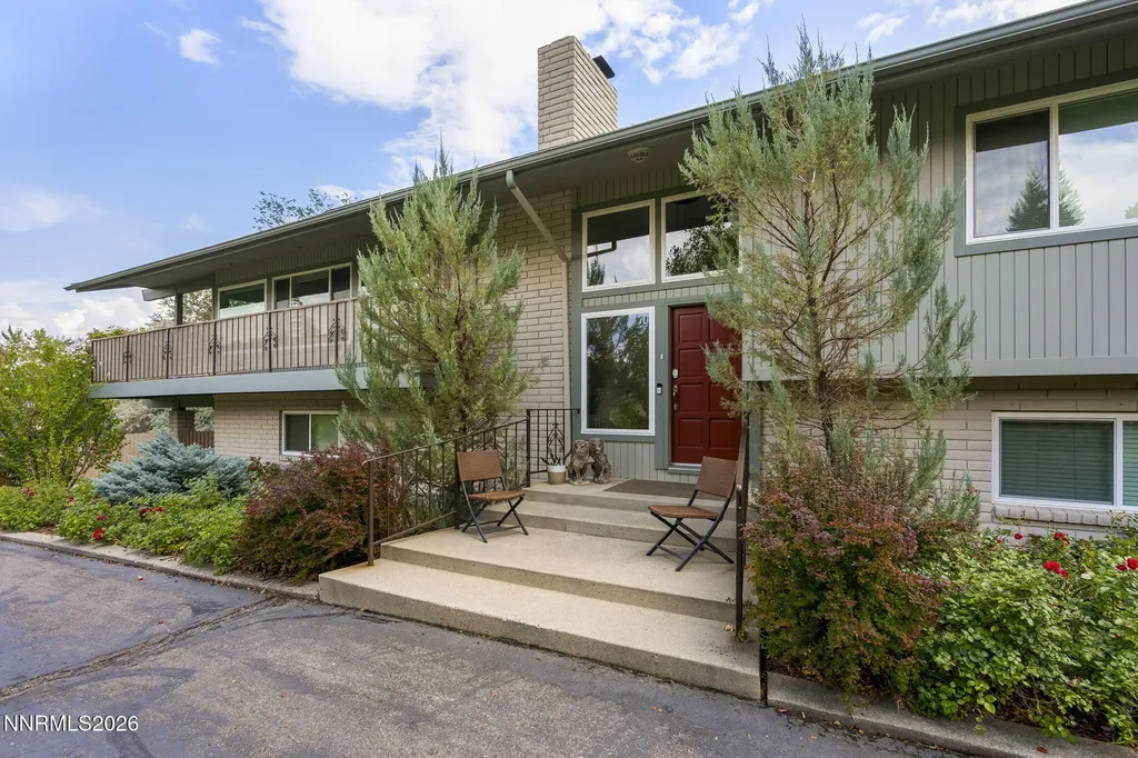 2070 Driscoll Reno NV 89509