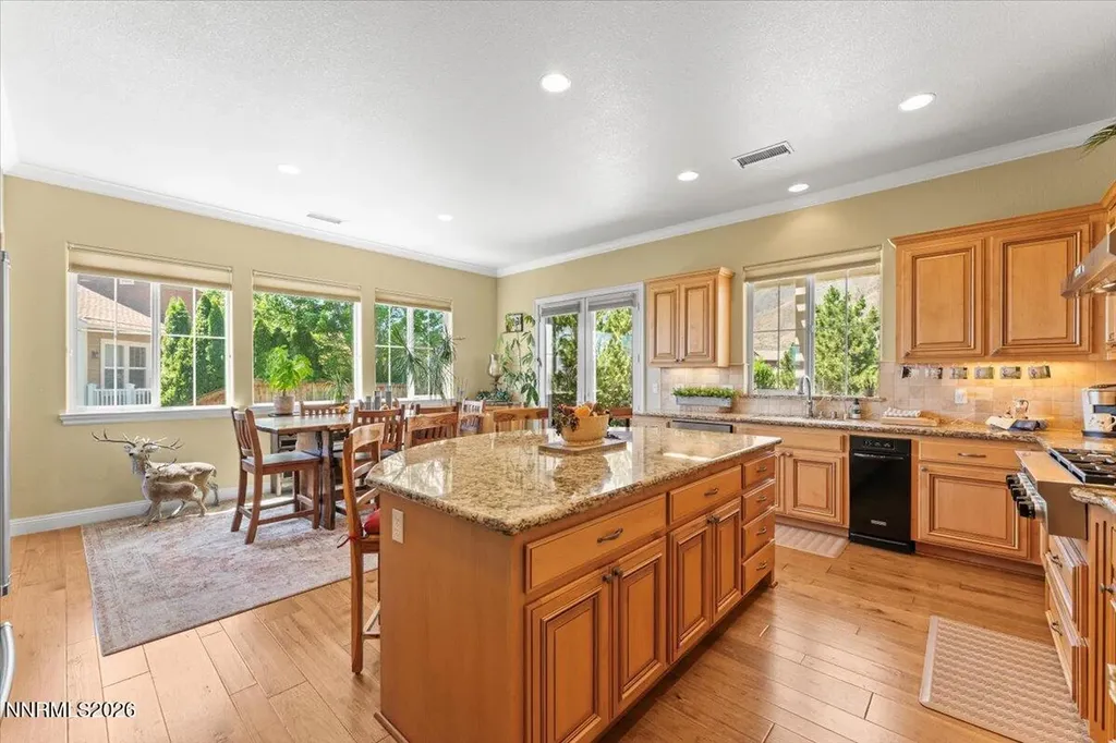2892 Promontory Genoa NV 89411
