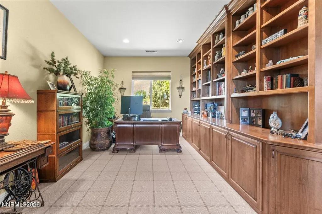 2892 Promontory Genoa NV 89411