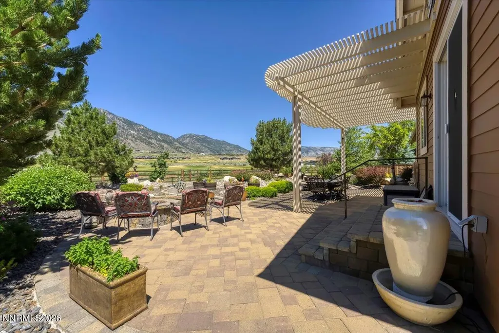 2892 Promontory Genoa NV 89411