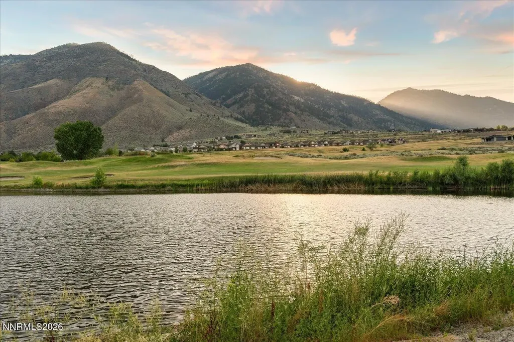 2892 Promontory Genoa NV 89411