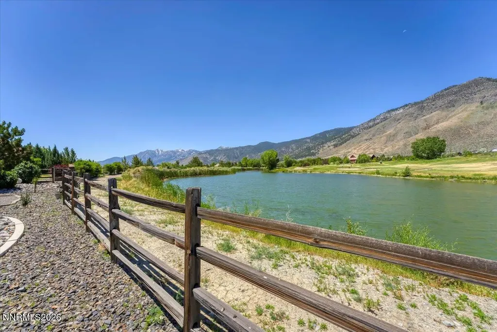 2892 Promontory Genoa NV 89411
