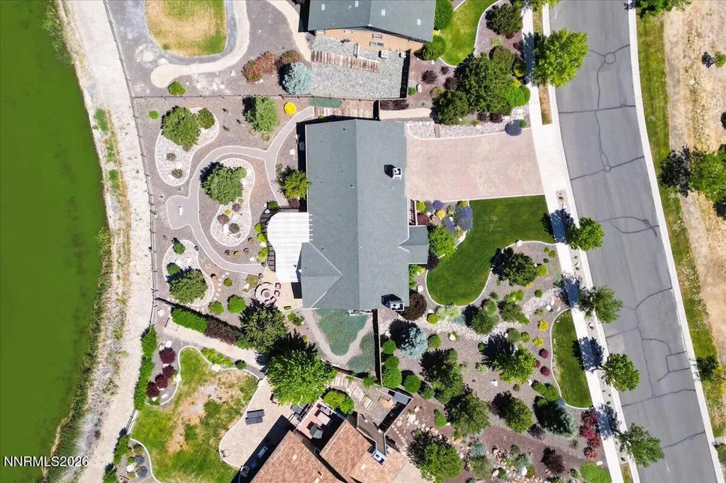 2892 Promontory Genoa NV 89411