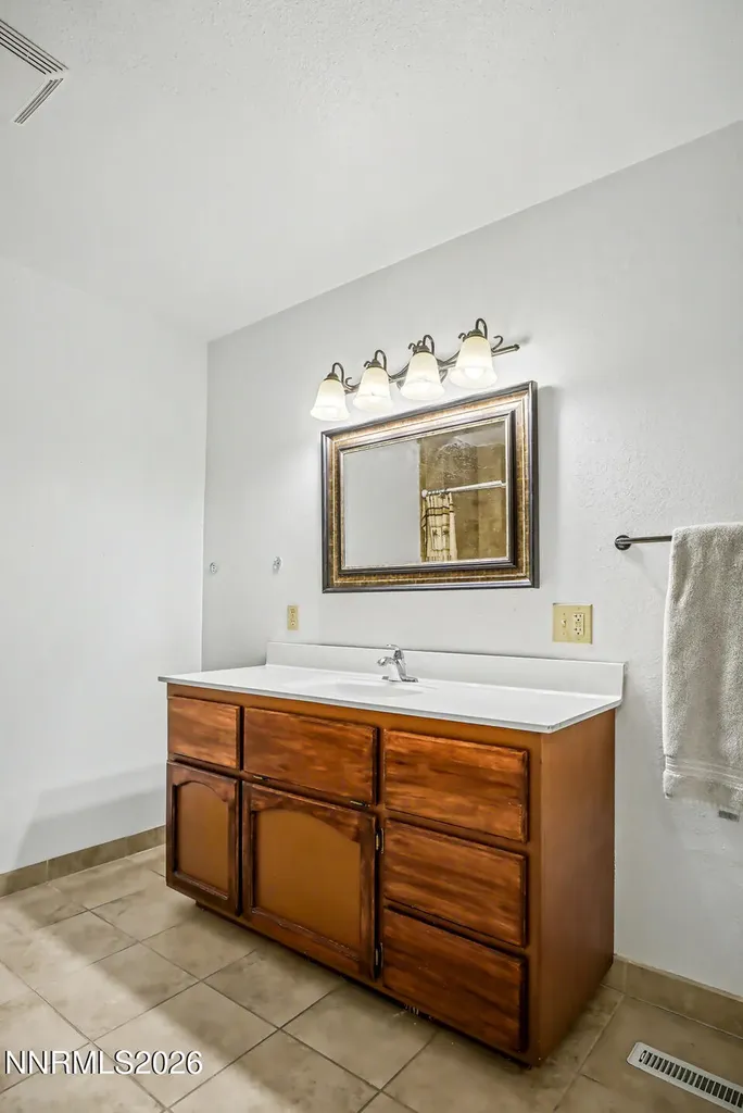 800 5th Fallon NV 89406