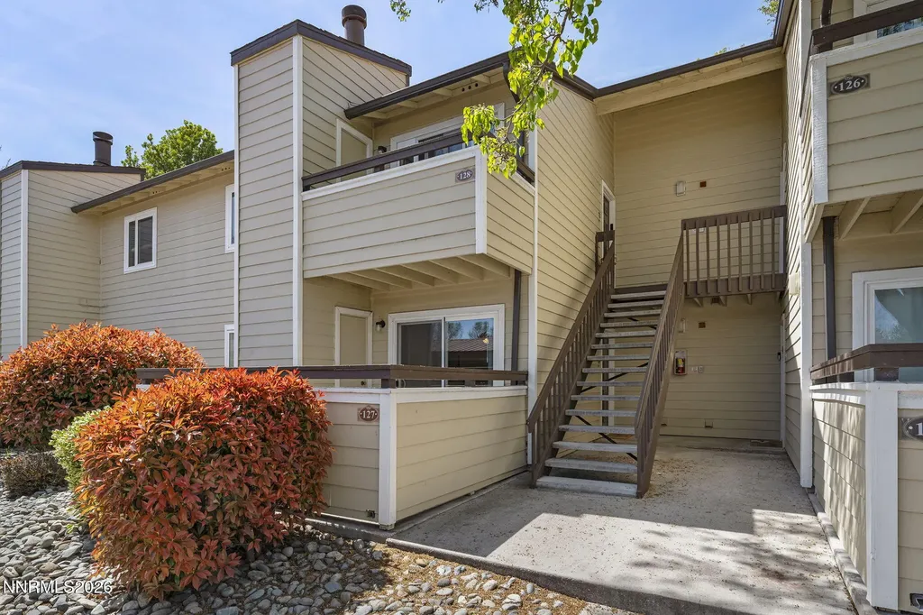Reno NV, 530 Patriot, Unit 127