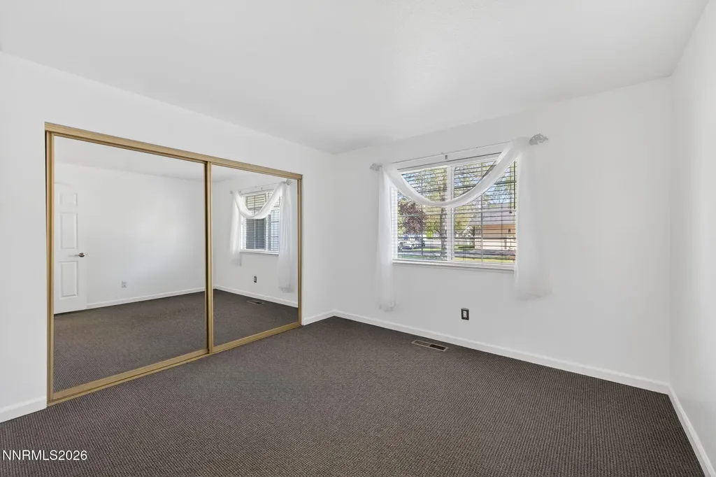 1692 Lantana Minden NV 89423