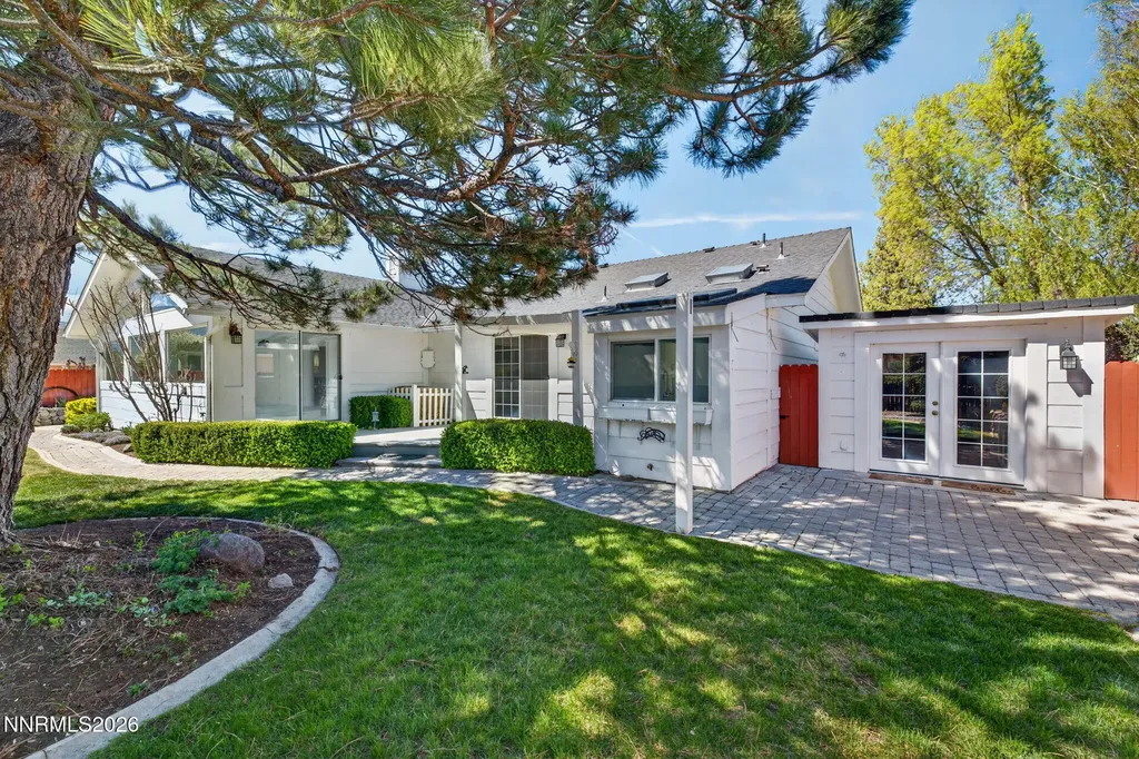 1692 Lantana Minden NV 89423