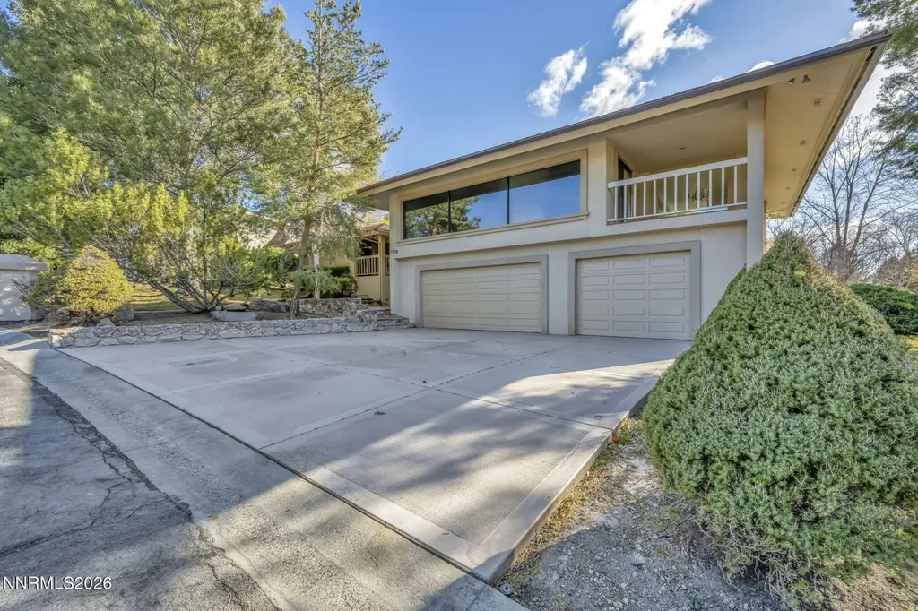 2570 Spinnaker Reno NV 89519