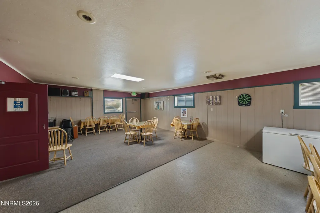 6008 Frontage Dayton NV 89403