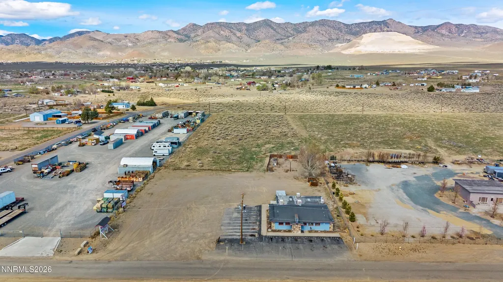 6008 Frontage Dayton NV 89403
