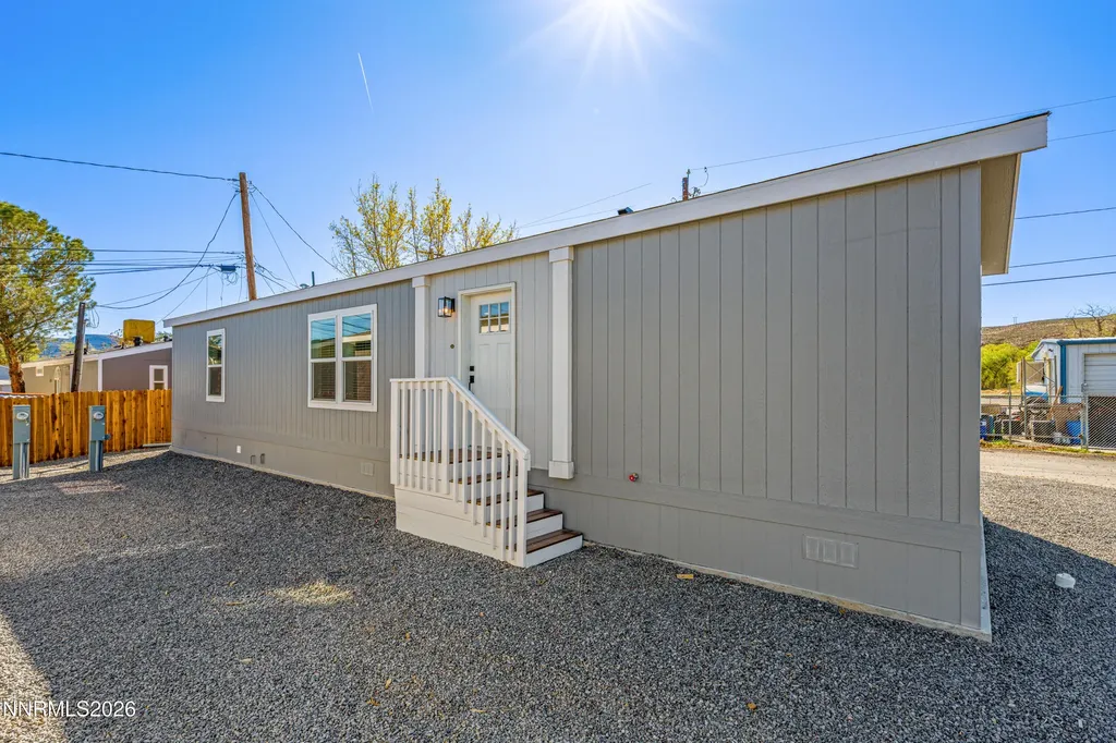 105 Fireman Dayton NV 89403