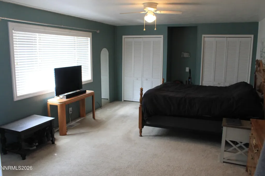 320 Reyes Yerington NV 89447