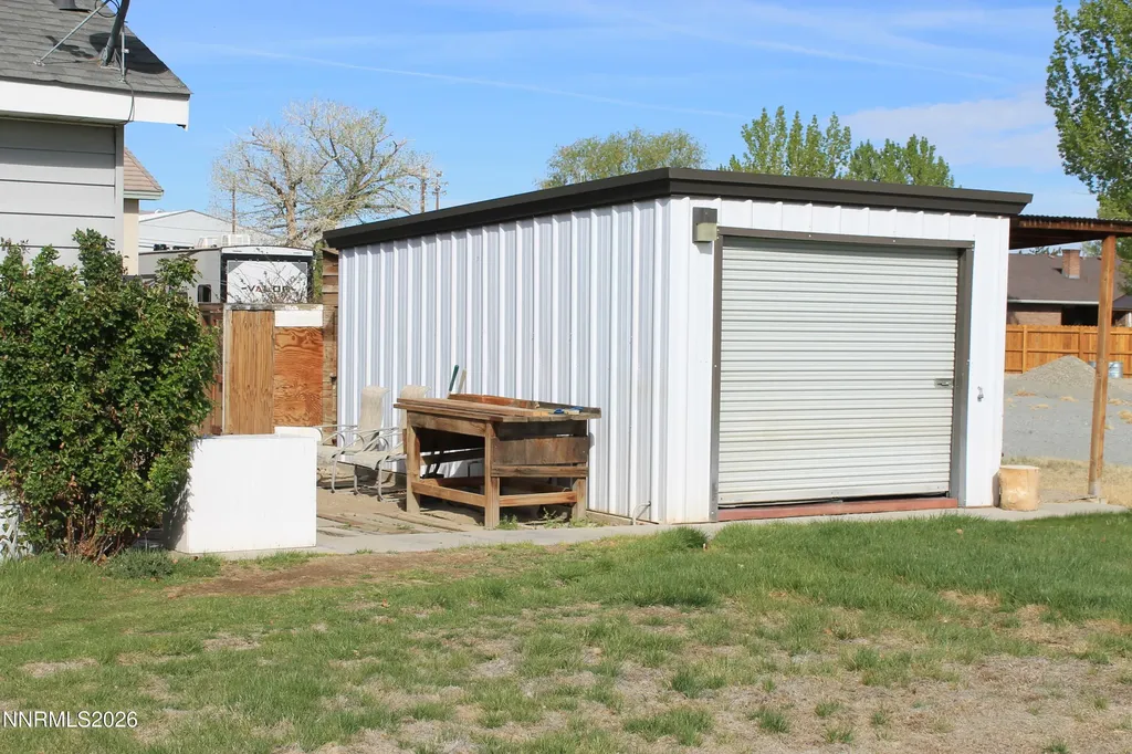 320 Reyes Yerington NV 89447
