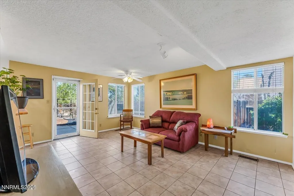 6325 Blue Lakes Reno NV 89523