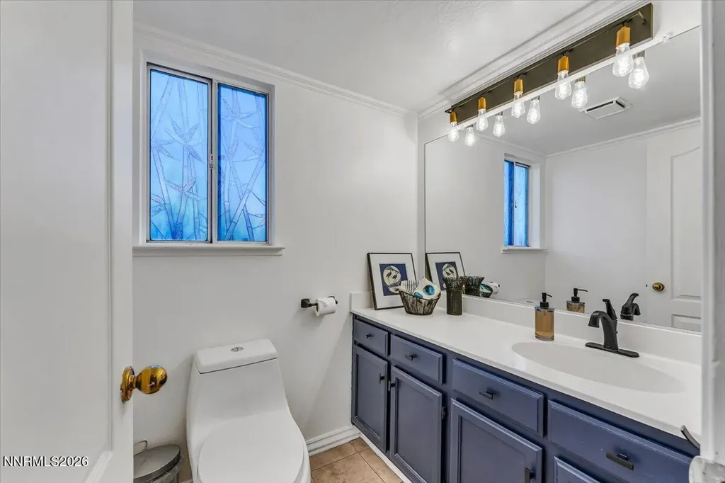 6325 Blue Lakes Reno NV 89523