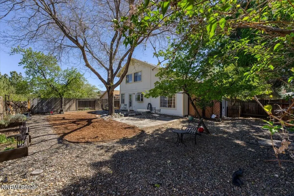 6325 Blue Lakes Reno NV 89523