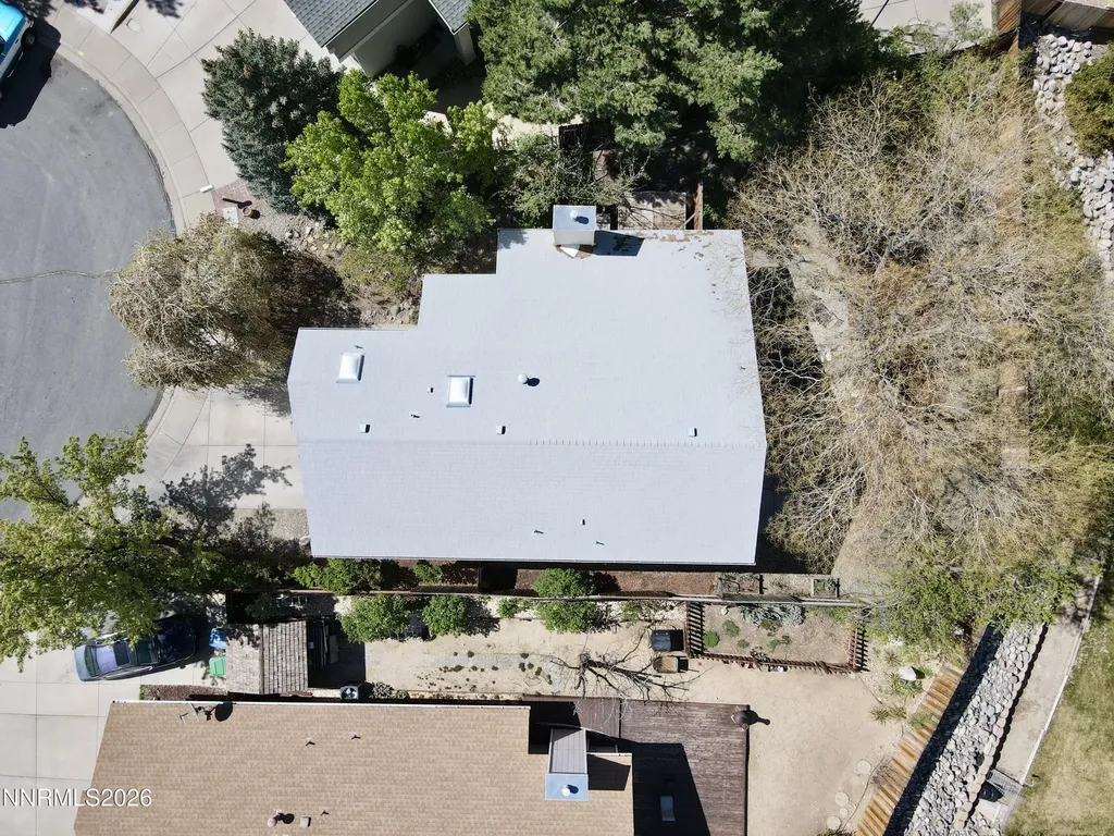 6325 Blue Lakes Reno NV 89523